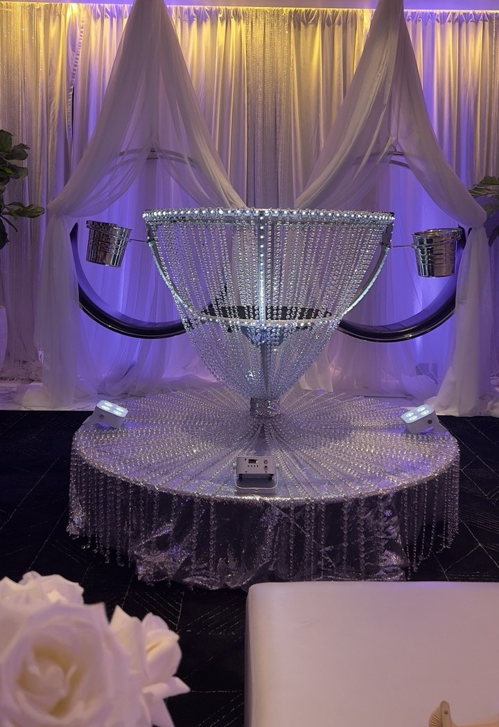 Mini LED Martini crystal glass prop in purple uplight